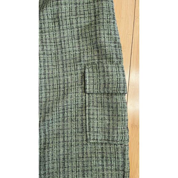 NWT Cider, Green, Cargo Pockets, Wide Leg Pants, Flat Front Pockets, Size Lrg - Picture 5 of 10